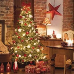 Albero Di Natale, Con Supporto In Legno, Da 220 Cm 5 Albero Di Natale, Con Supporto In Legno, Da 220 Cm -Offerte Playmobil || Villeroy & Boch || Ravensburger Negozio albero di natale con supporto in legno da 220 cm 2
