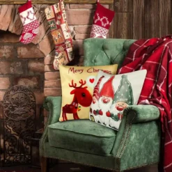 Set 4 Federe Per Cuscini Con Babbo Natale E Elfi, Decorazioni Per Casa -Offerte Playmobil || Villeroy & Boch || Ravensburger Negozio set 4 federe per cuscini con babbo natale e elfi 2